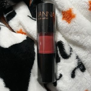 Manna Kadar Lip Whip Faith